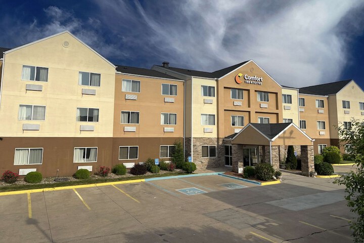 Hotel 2 of 22