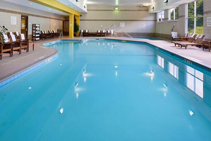 Pool 10 of 56