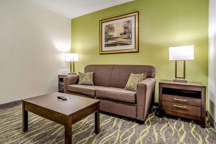 Quality Inn & Suites Creedmoor - Butner