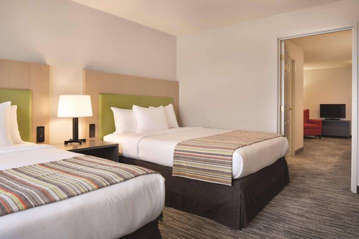 Country Inn & Suites by Radisson Galena, IL