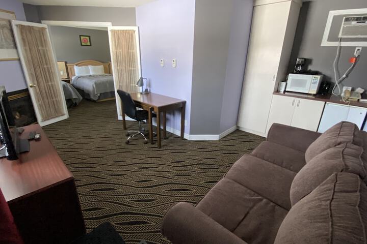Room 30 of 54