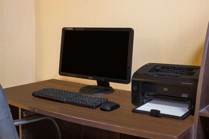 Business Center 15 of 15