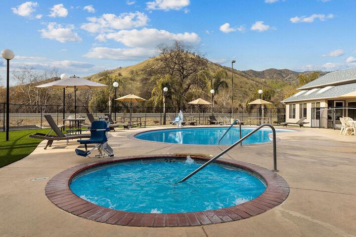 Pool 3 of 43