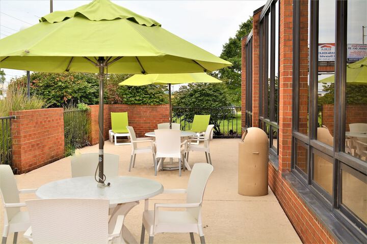 Sundeck 65 of 68