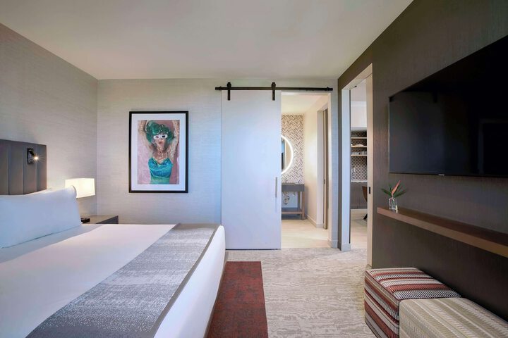 THesis Hotel Miami Coral Gables Curio Collection by Hilton