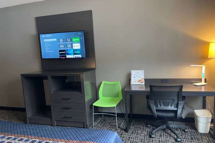Room 37 of 60