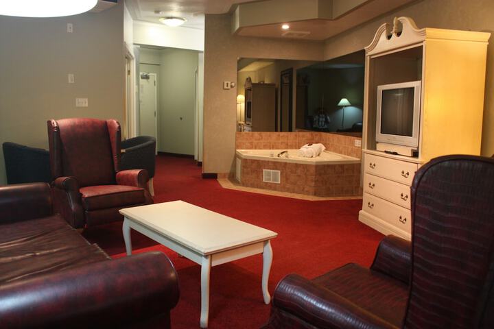 Room 76 of 125