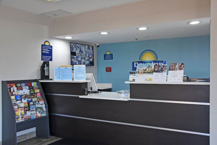 Days Inn by Wyndham Lebanon