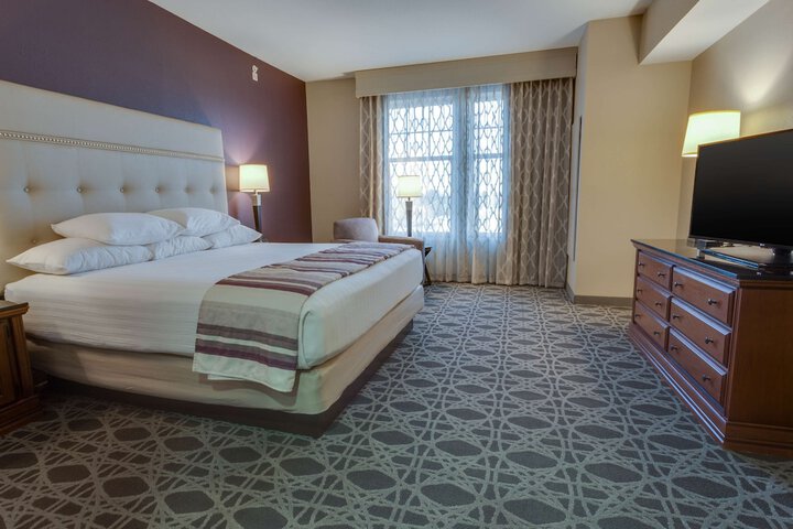 Room 17 of 43