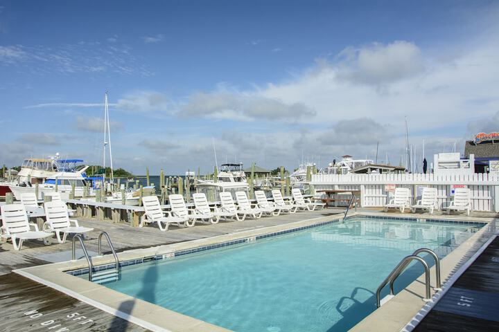The Anchorage Inn and Marina