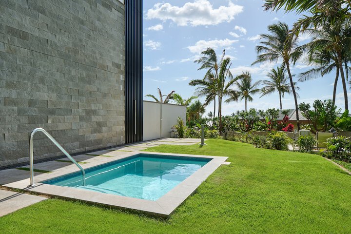 Pool 10 of 146