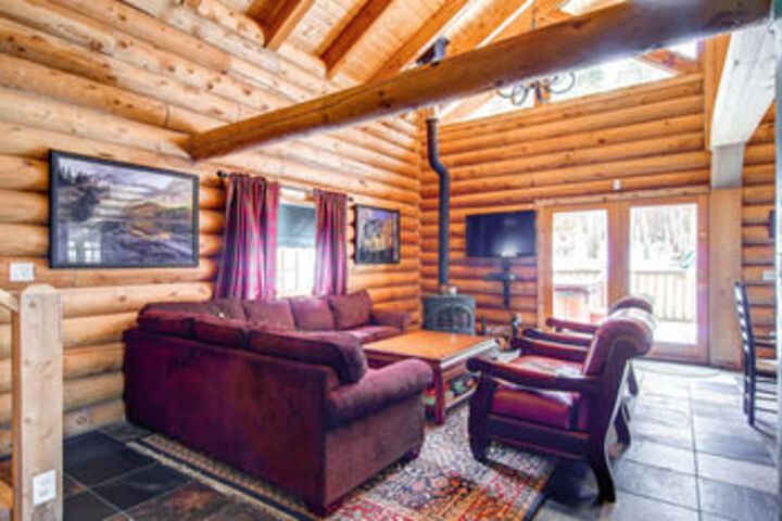 Snowshoe Retreat Boreas Pass by Pinnacle Lodging