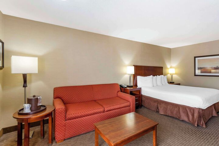 Room 9 of 50