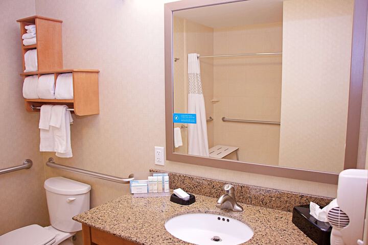 Room 42 of 67