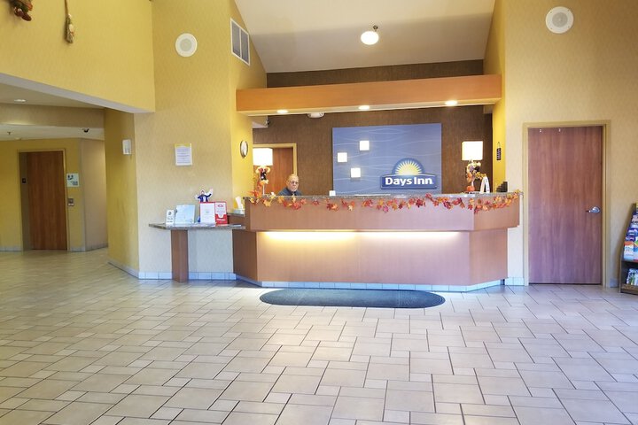 Hotel Interior 6 of 29
