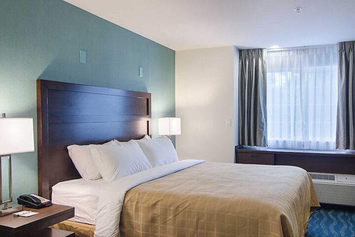 Room 21 of 39