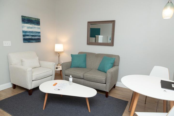 The Acorn Suites