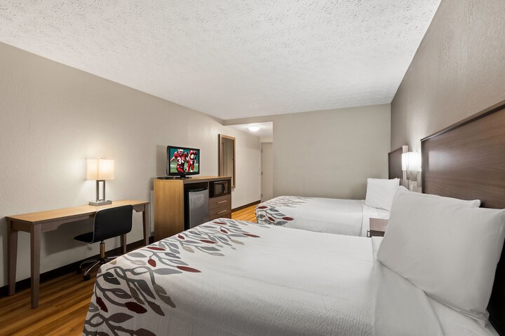 Room 21 of 33