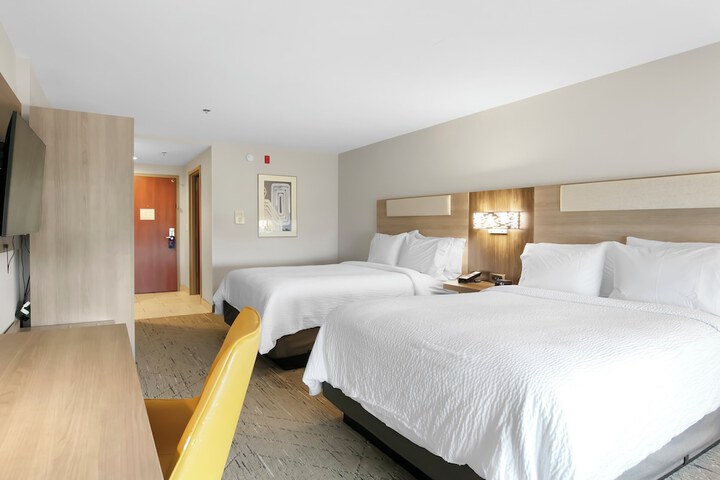 Room 40 of 86