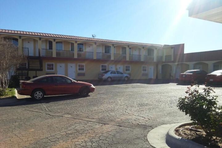 Hotel 5 of 26