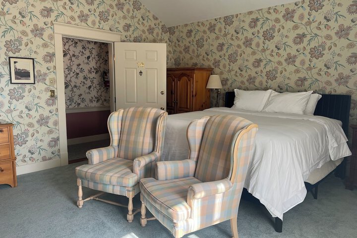 Strawtown Inn & Events