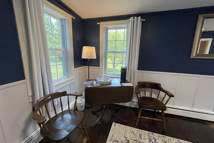 Room 28 of 43