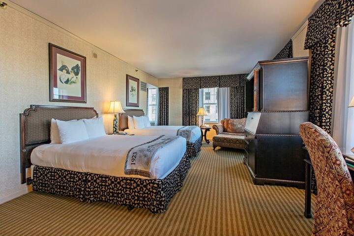 Room 34 of 60