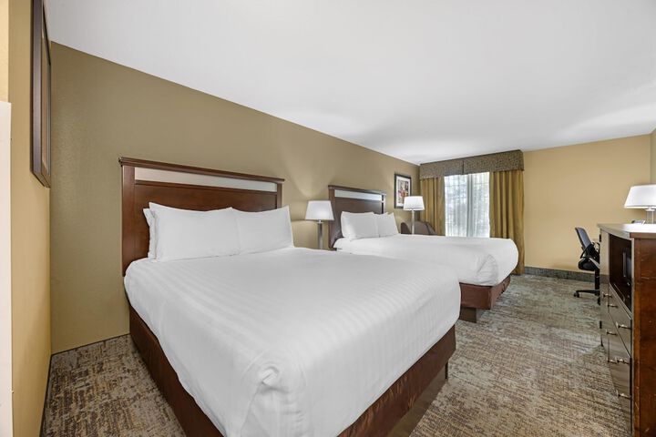 Best Western Plus Prairie Inn