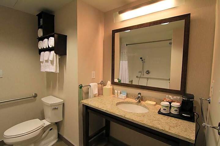 Hampton Inn and Suites Airdrie