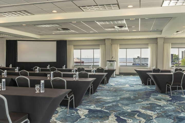 Holiday Inn Kingston Waterfront by IHG