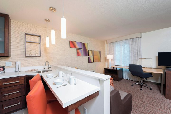 Residence Inn by Marriott Green Bay Downtown