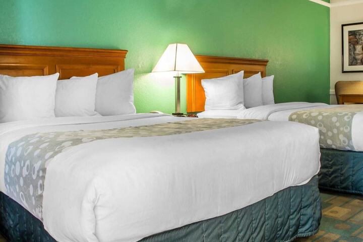 Quality Inn Tulsa Central