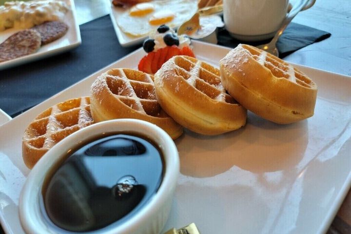 Breakfast/Coffee Service 89 of 95