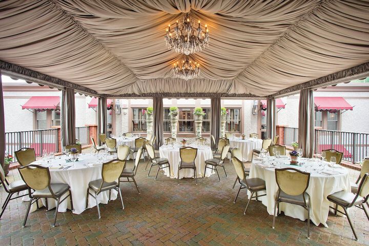 Grand Bohemian Lodge Asheville Autograph Collection