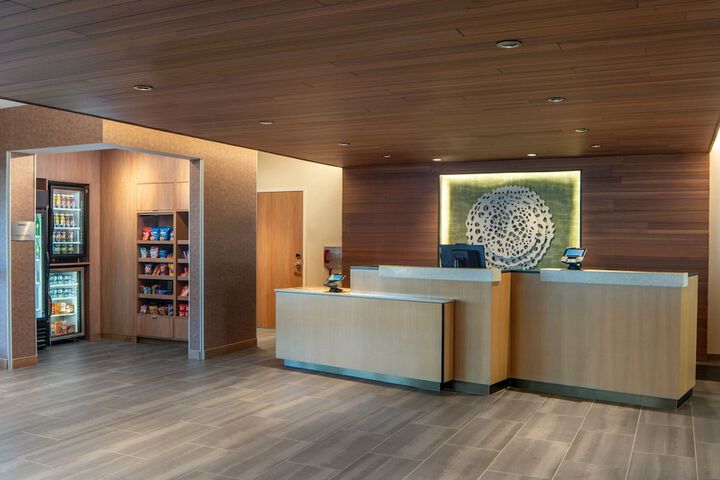 Hotel Interior 6 of 18