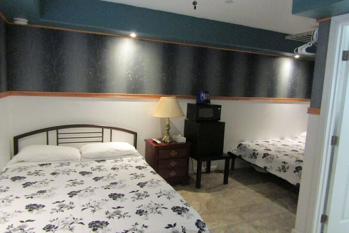 Room 31 of 124