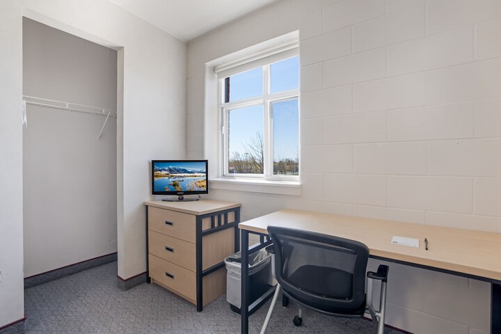 Room 45 of 49