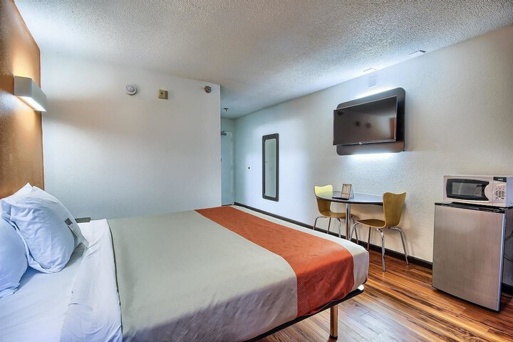 Motel 6 Columbus OH - West