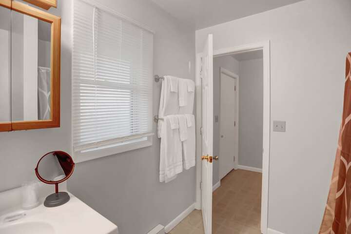 Room 20 of 73