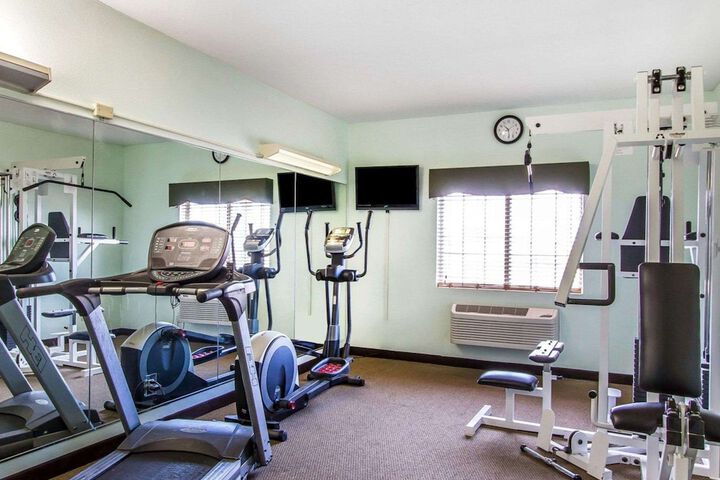 Quality Inn Pontiac