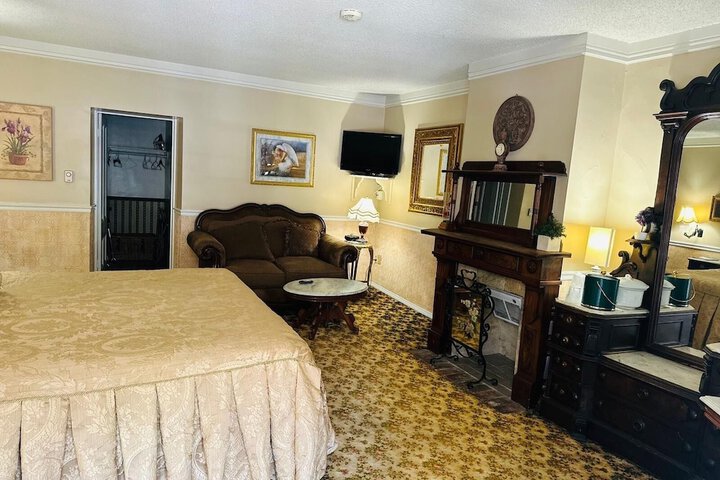 Gunn House Hotel