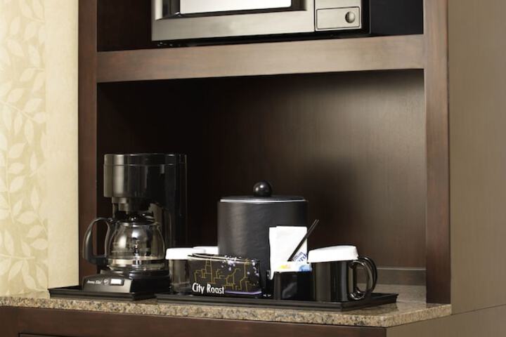 Breakfast/Coffee Service 27 of 34