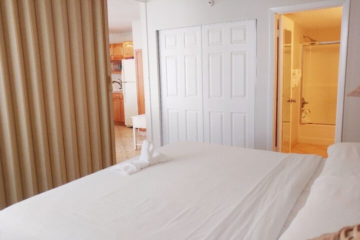 Room 70 of 137