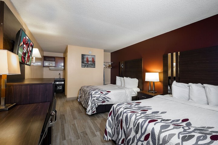 Room 20 of 36