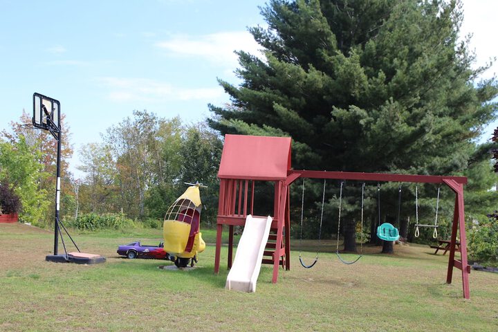 Childrens Activities 139 of 141