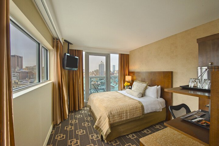 Room 21 of 41