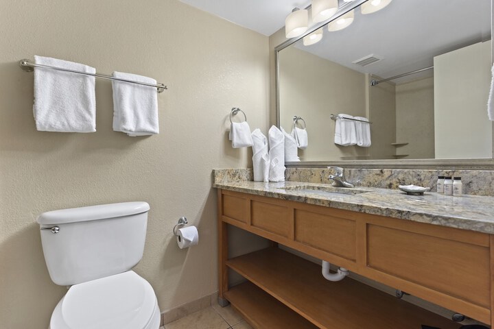 Room 70 of 107