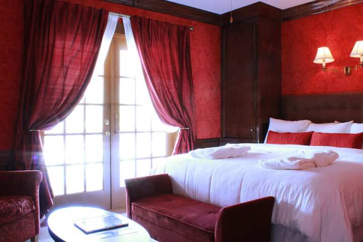 The Riverview Hotel