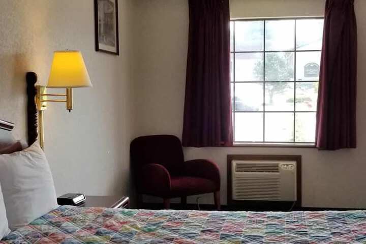 Room 41 of 86