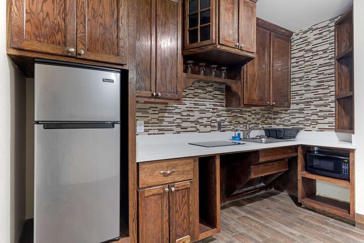 Comfort Suites West Monroe near Ike Hamilton Expo Center